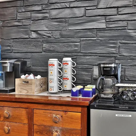 The Birch Ridge- Owner'S Suite #5 - Queen Sofa Bed Suite In Killington, Hot Tub, Renovated, Home